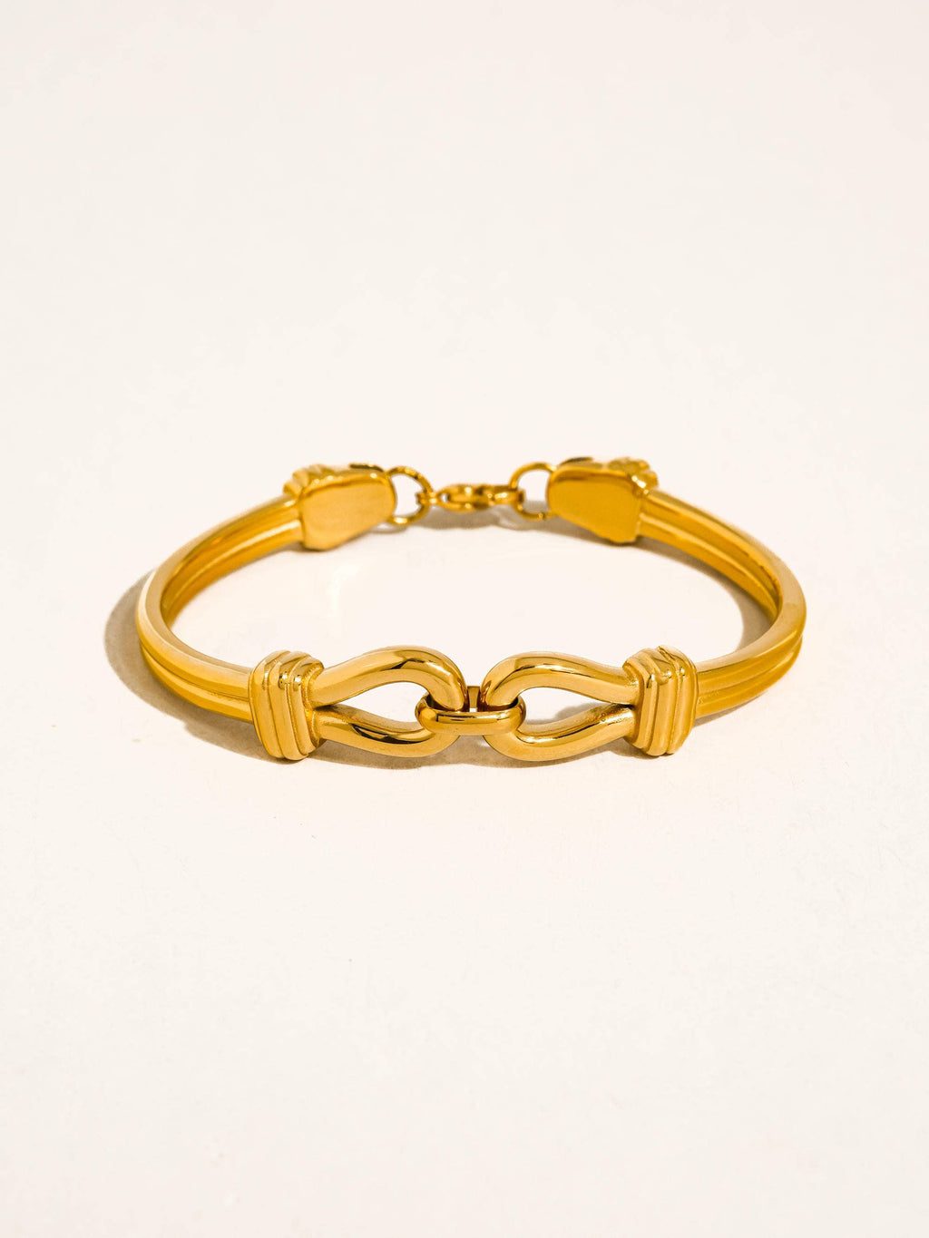 Deloise 18K Gold Non-Tarnish Knot Link Bracelet