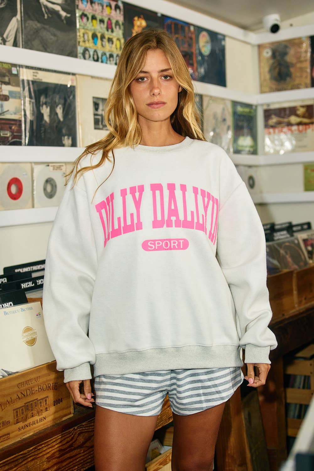 DILLYDALLYIN  Reversible Oversized Sweatshirt