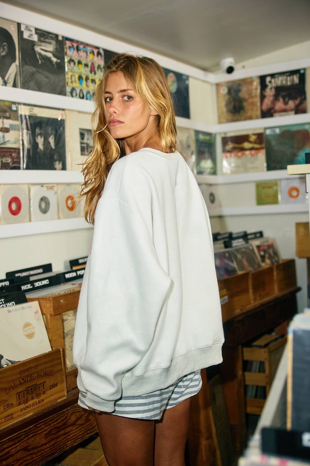 DILLYDALLYIN  Reversible Oversized Sweatshirt